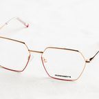 VERA — Classic Sunglasses