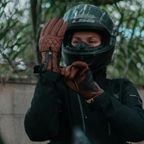 Gloves brownn